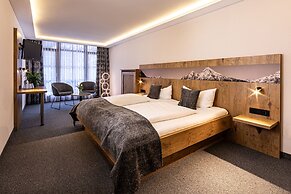 Hotel Alpina Ros Demming