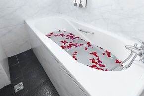 BeautyLand Hotel Bo Cho