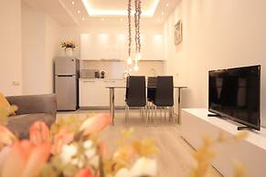 Maxela Apartments