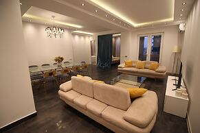 Maxela Apartments