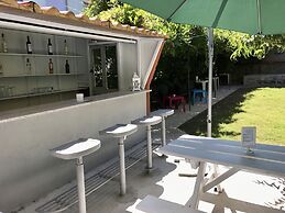 Urban Garden Porto Central Hostel
