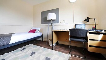 John Lester & Eddie Colman Courts - Campus Accommodation