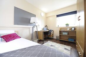 John Lester & Eddie Colman Courts - Campus Accommodation