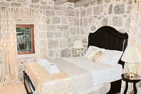 Heritage Palace Varos - MAG Quaint & Elegant Boutique Hotels