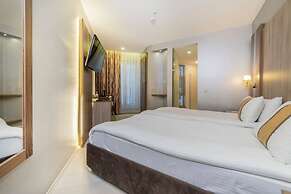 Turk Inn Ferro Hotel