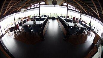 Turk Inn Ferro Hotel