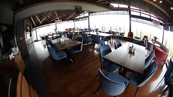 Turk Inn Ferro Hotel