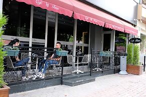 Turk Inn Ferro Hotel