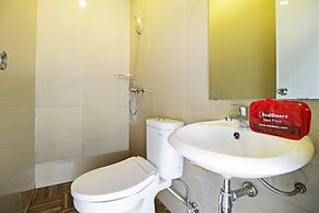 RedDoorz Plus @ Cideng Barat