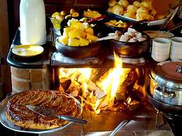 Pousada Chalés do Lago