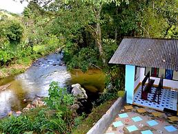 Pousada Chalés do Lago