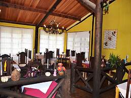 Pousada Chalés do Lago