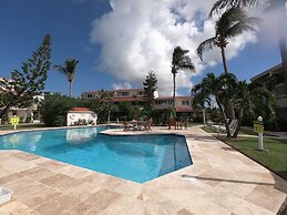 Dickenson Bay Oasis Antigua Village