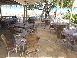 Dickenson Bay Oasis Antigua Village