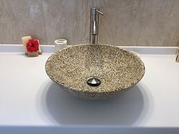 Dickenson Bay Oasis Antigua Village