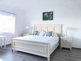 Dickenson Bay Oasis Antigua Village