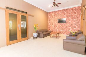 RedDoorz near Kebun Raya Bogor