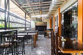 RedDoorz near Exit Toll Bogor