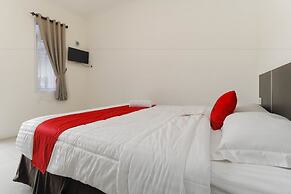 RedDoorz near Exit Toll Bogor