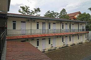 RedDoorz near Exit Toll Bogor