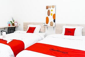 RedDoorz near Exit Toll Bogor