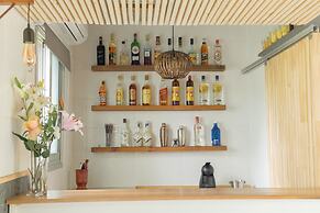 Undarius Hotel - Clothing Optional Hotel Exclusively for Gay Men