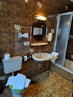 Hotel Hirsch