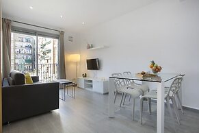 BBarcelona Gaudi Flats