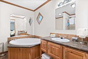 Lakeview on the Lake