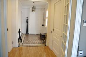 Quartprimera Apartments