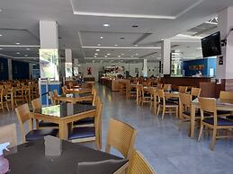 Golden Dolphin Grand - Achei Férias