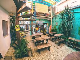 Buddy's Hostel e Pousada