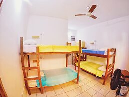 Buddy's Hostel e Pousada