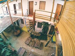 Buddy's Hostel e Pousada