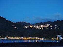 Gold Stone Crescent Moon Light