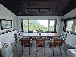 Gold Stone Crescent Moon Light