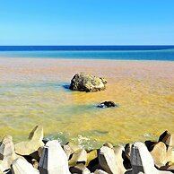 Gold Stone Crescent Moon Light