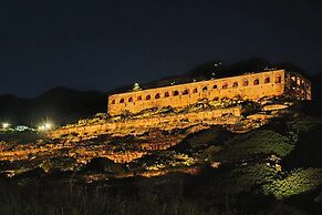 Gold Stone Crescent Moon Light