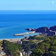 Gold Stone Crescent Moon Light