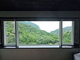 Gold Stone Crescent Moon Light