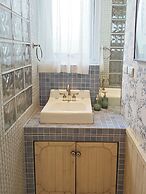 Gold Stone Crescent Moon Light