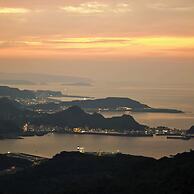 Gold Stone Crescent Moon Light