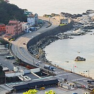 Gold Stone Crescent Moon Light