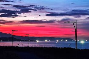 Gold Stone Crescent Moon Light