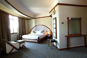 Nega Bonger Hotel