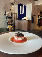 U Eat & Sleep Antwerp