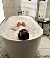 U Eat & Sleep Antwerp