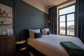 U Eat & Sleep Antwerp