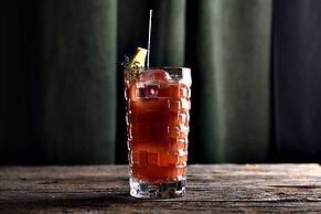 U Eat & Sleep Antwerp