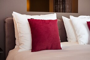 U Eat & Sleep Antwerp